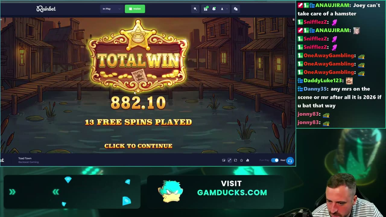 Toad Town total win screen showing 882.10 after 13 free spins